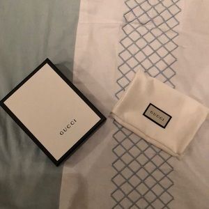 Gucci wallet box and dust bag